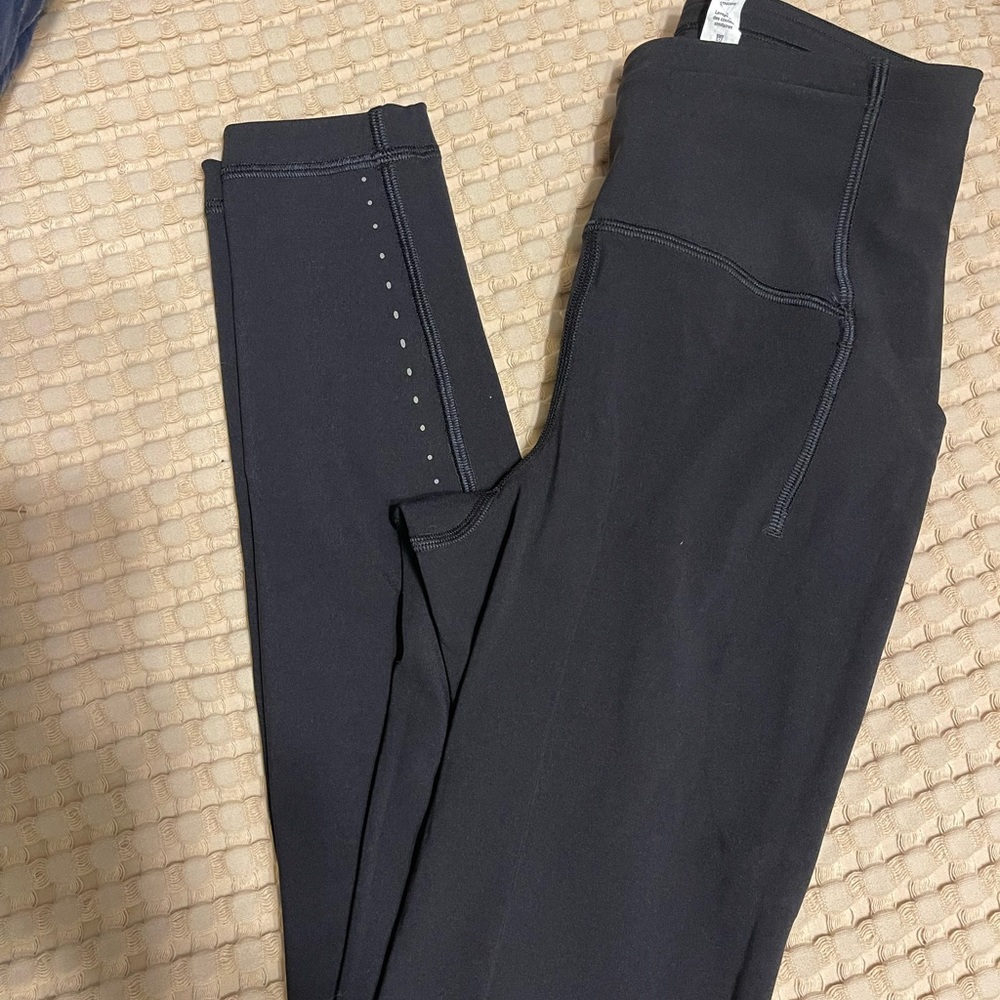 LIKE NEW Lululemon Swift Speed High Rise Brushed Luxtreme 28” leggings